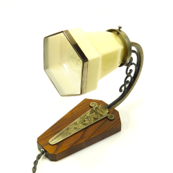 Art Deco wall lamp