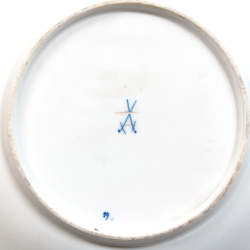 Hand painted Meissen porcelain platter from the 19th century
