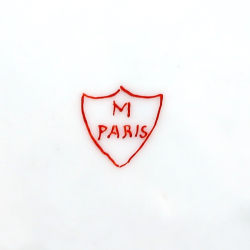 Antique porcelain plate with a coat of arms, 18th century Samson´s factory