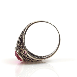 Silver ring, 916 silver with oval cut red stone