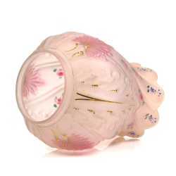 Maalingutega antiikne petrooleumilambi kuppel