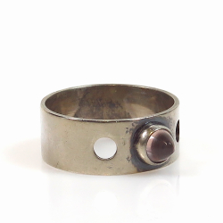 Kvartsiga sõrmus, 813 hõbe, Elis Kauppi (Soome)