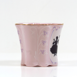 Portselanist juugend tass ja alustass