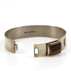 Turun Hopea silver bracelet, 813 silver with tiger´s eye
