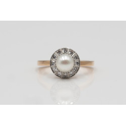Ring, 18K gold, pearl/diamonds