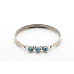Silver bracelet with blue...
